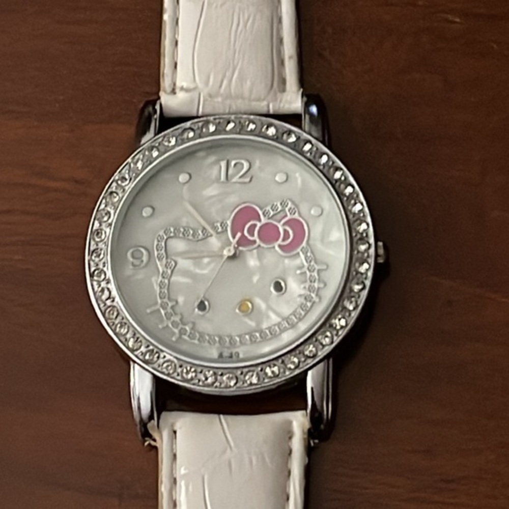 Hello Kitty Watch - Picture 4 of 10